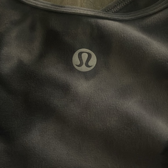 Lululemon Align T-Shirt
Diamond Dye Pitch Grey Graphite Grey - Picture 8 of 8